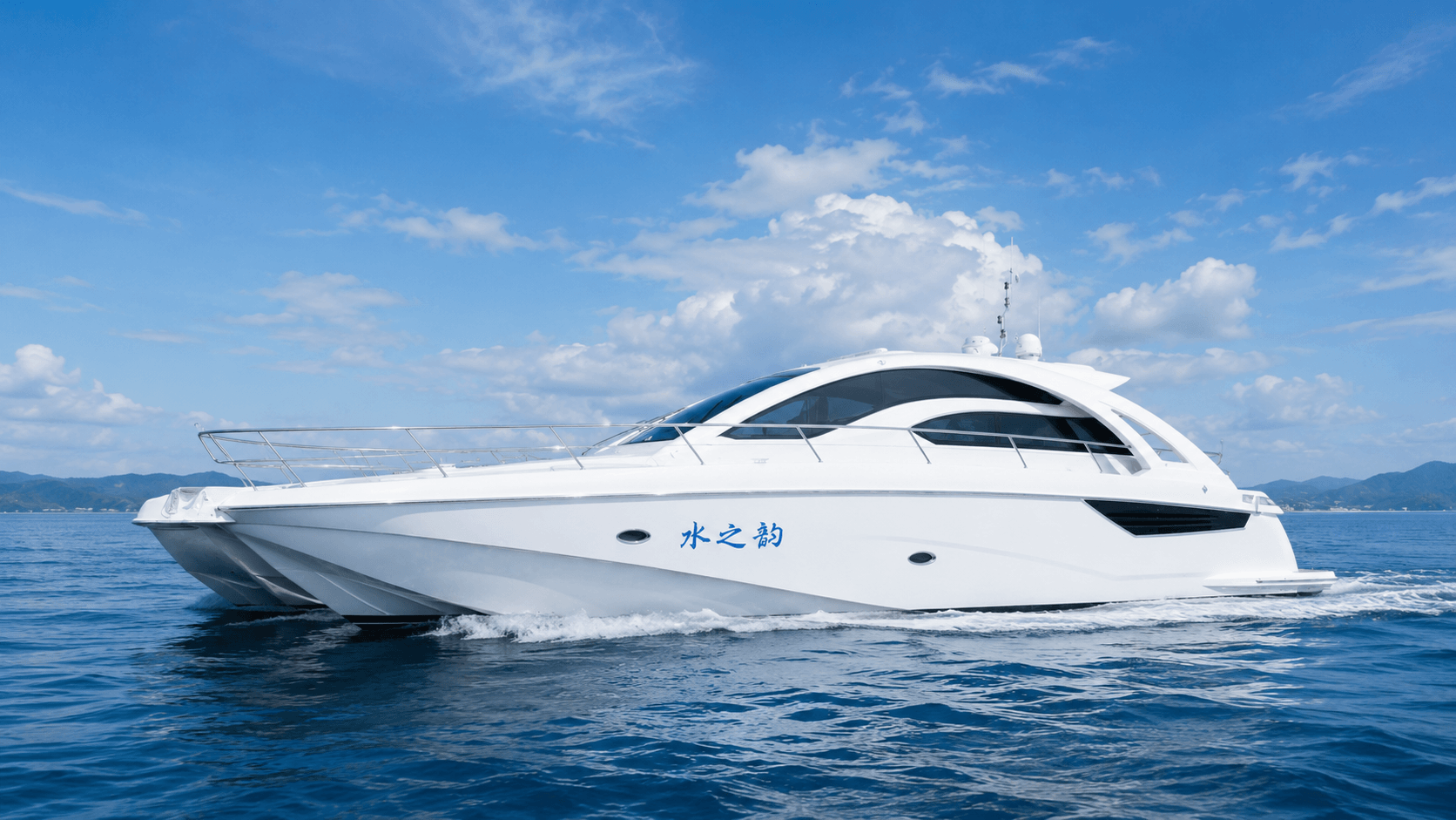 53 Ft Trimaran Channel Luxury Yacht Design and Scenario